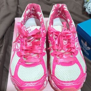 ASICS Women's Athletic Shoes in Pink and White Breast Cancer Awareness Size 8